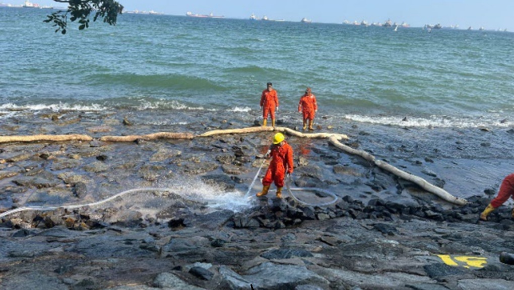 Oil Spill 