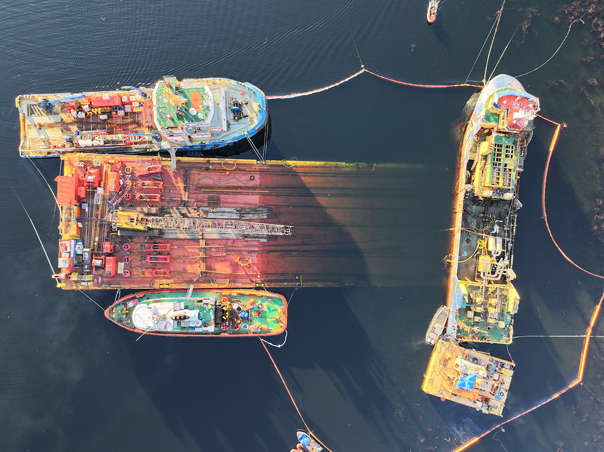 Vessel Recovery in Protected Coastal Waters of Patagonia, Chile